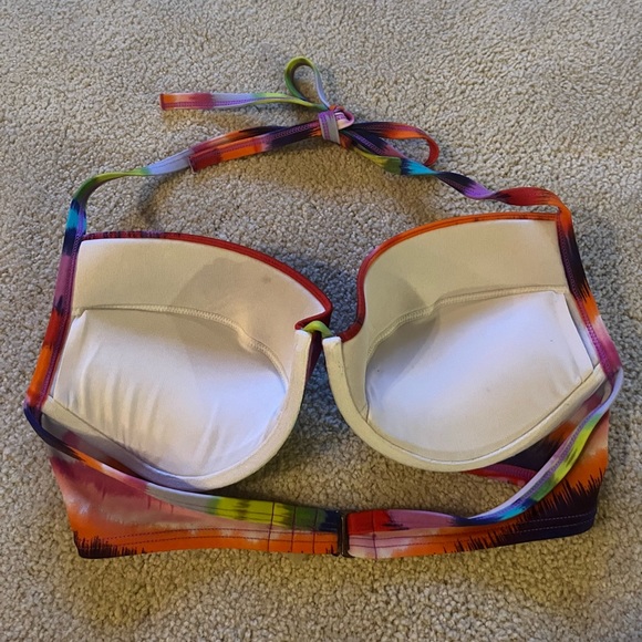 🎉 3x HP 🎉 2011 VS Bikini Set - Picture 4 of 12